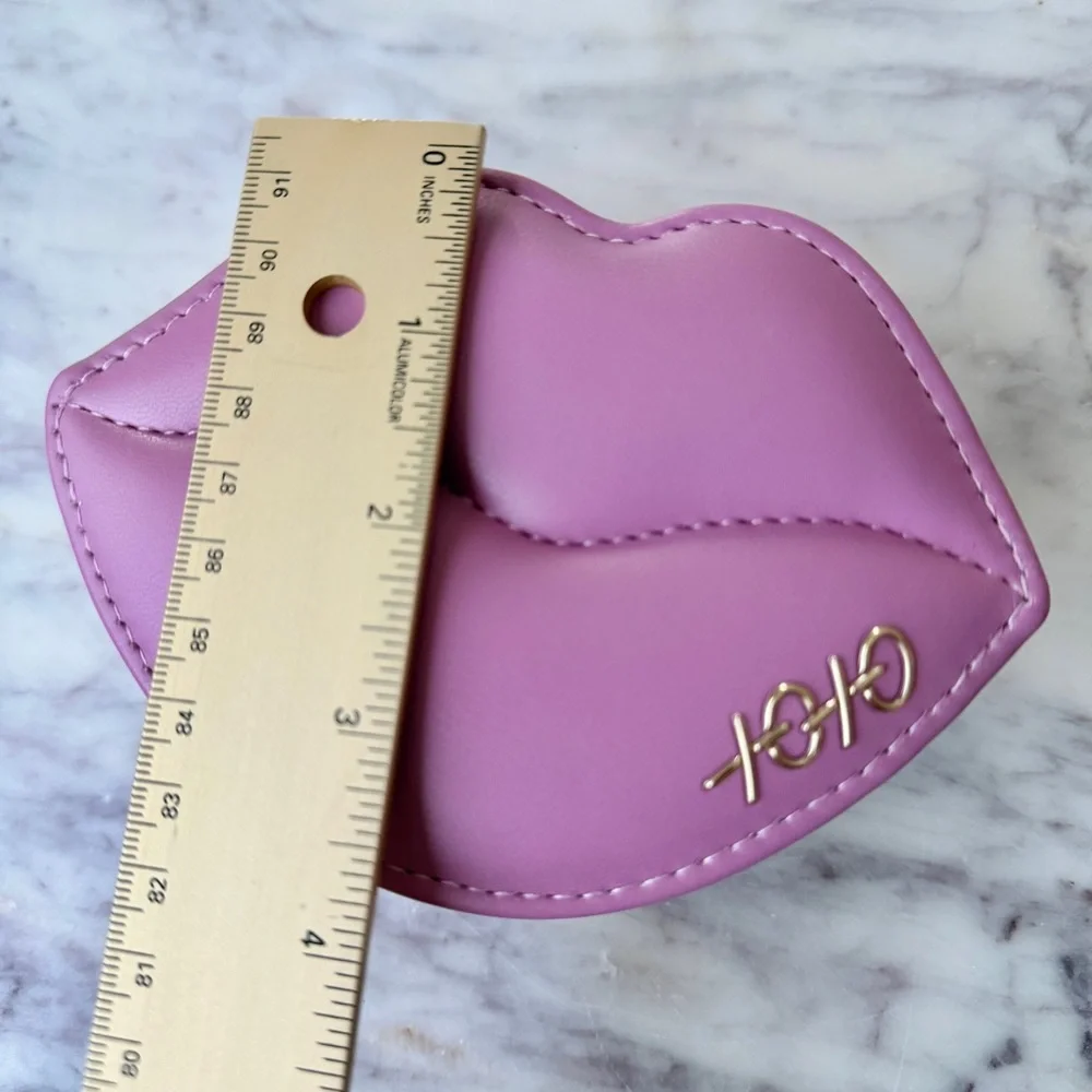 💋 Kendra Scott Pink Lips Shape Trinket Stash Jewelry Box